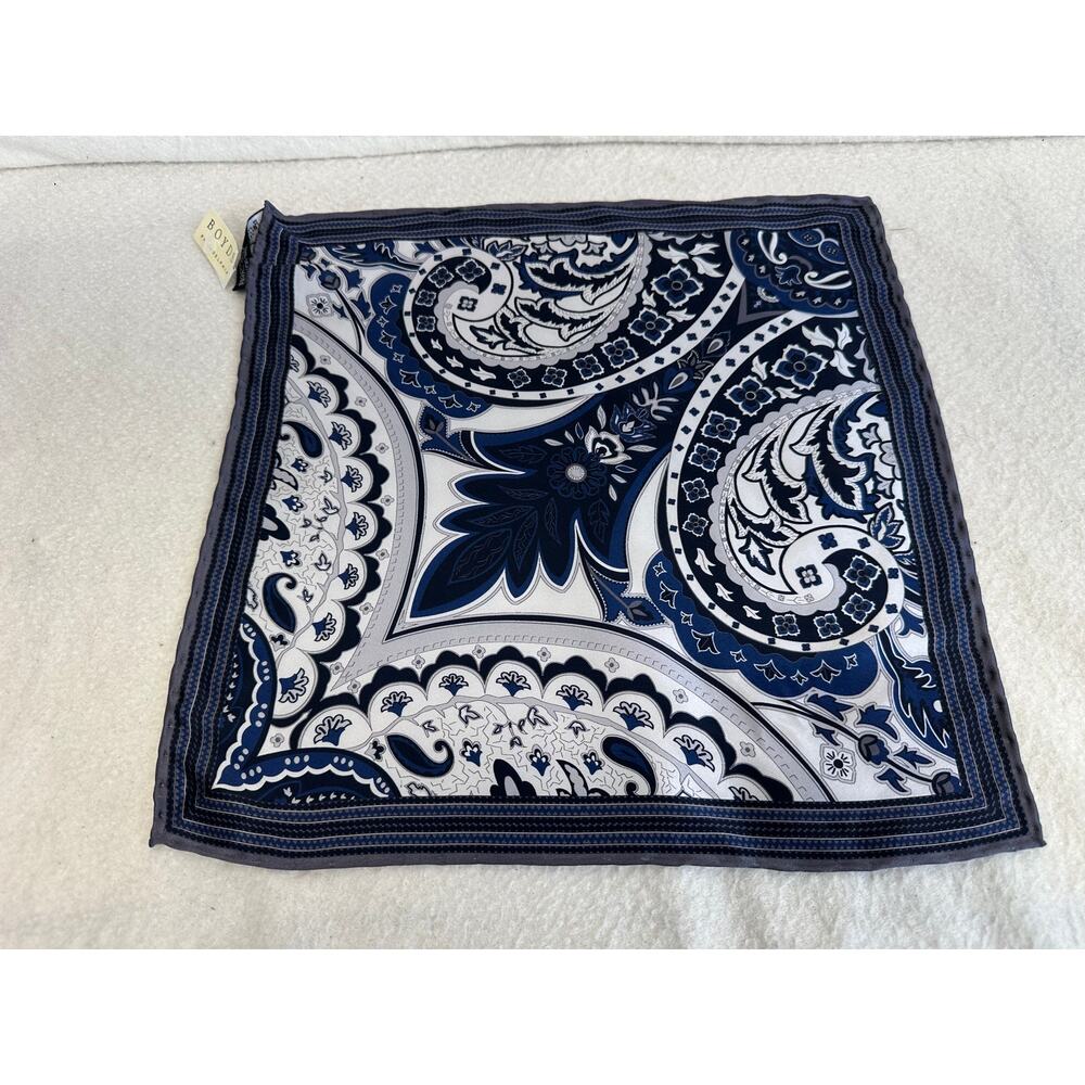 Italo Ferretti 100% Silk Pocket Square New With Tags